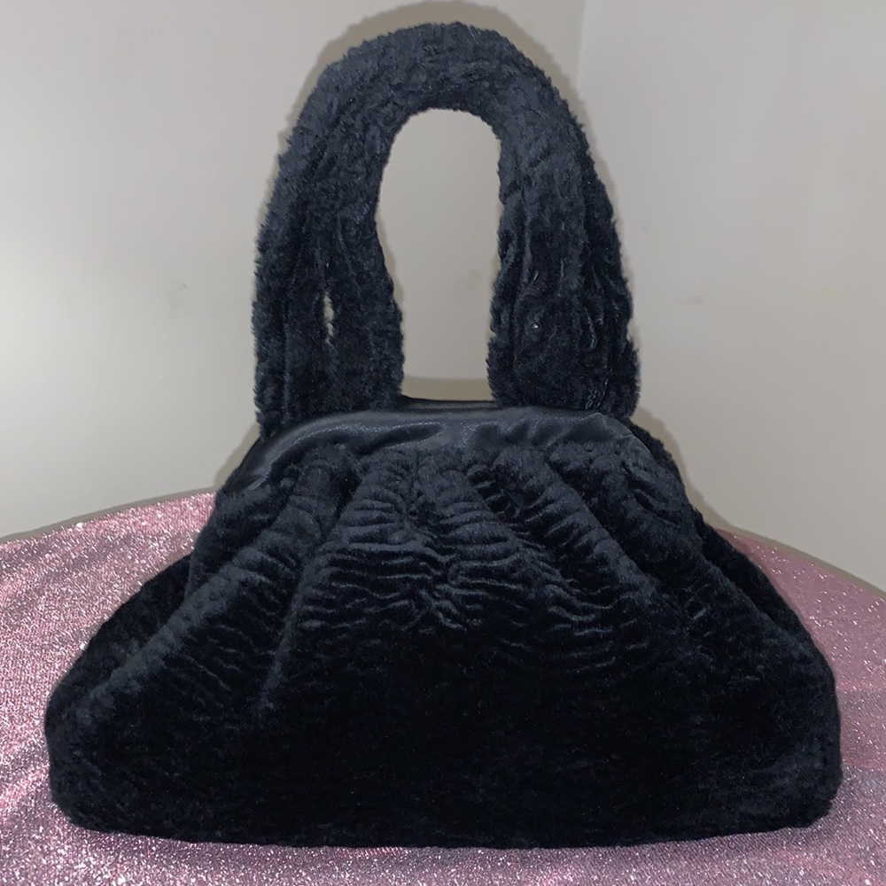 Grace Chuang New York Velvet‎ Handbag